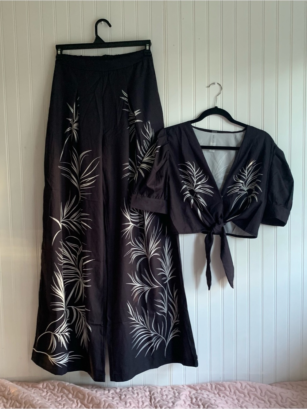NWOT Halfheart black & white/cream botanical two-piece set, size M
